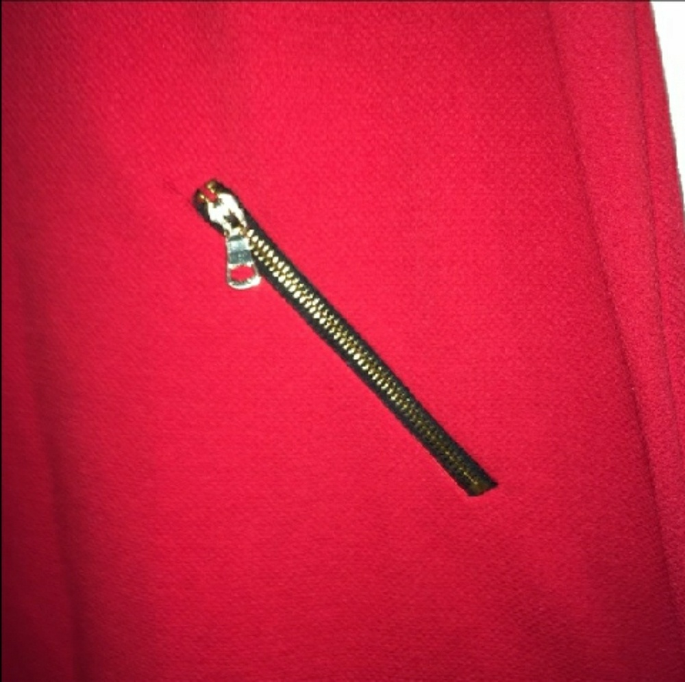 RED SHIFT DRESS - Picture 2 of 2